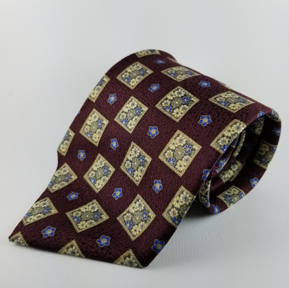 HYDE PARK | tie 60"